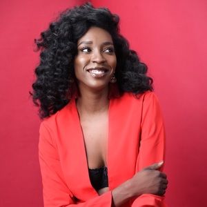 Meet your Posher, Elle!